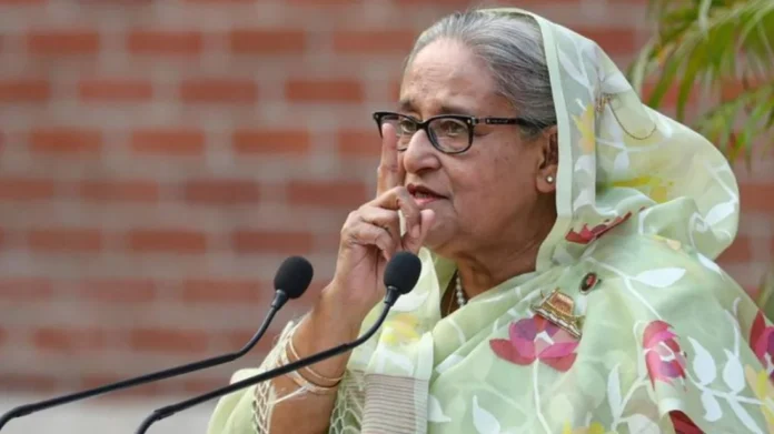 ক্ষমতাচ্যুত প্রধানমন্ত্রী শেখ হাসিনা