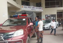 মাদারীপুরে হাসপাতালের লিফটে আটকা পড়লেন ১০ জন, ২ ঘণ্টা পর উদ্ধার ফায়ার সার্ভিস