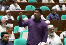 ‘সব বাহিনী দিয়ে তদন্ত করে ১ টাকার দুর্নীতি বের করতে পারলে ইস্তফা দেবো’দক্ষিণাঞ্চলের মুখ্য সংগঠক ও কুমিল্লা-৪ আসনের সংসদ সদস্য হাসনাত আবদুল্লাহ।