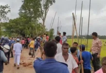 ব্রাহ্মণবাড়িয়ায় তুচ্ছ ঘটনাকে কেন্দ্র করে মসজিদের মাইকে ঘোষণা দিয়ে তুমুল সংঘর্ষ, আহত ৪০