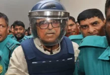 সাবেক মন্ত্রী ও ওয়ার্কার্স পার্টির সভাপতি শিক্ষক নিয়োগে দুর্নীতির মামলায় রাশেদ খান মেনন গ্রেপ্তার